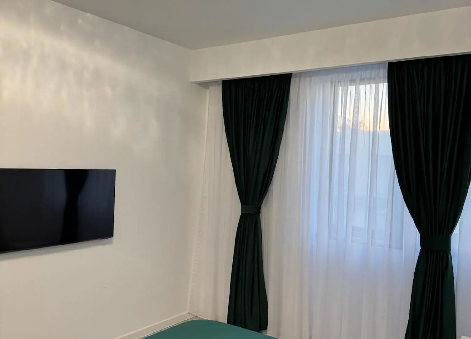 公寓 Sky View Apartament Private Underground Parking 布加勒斯特