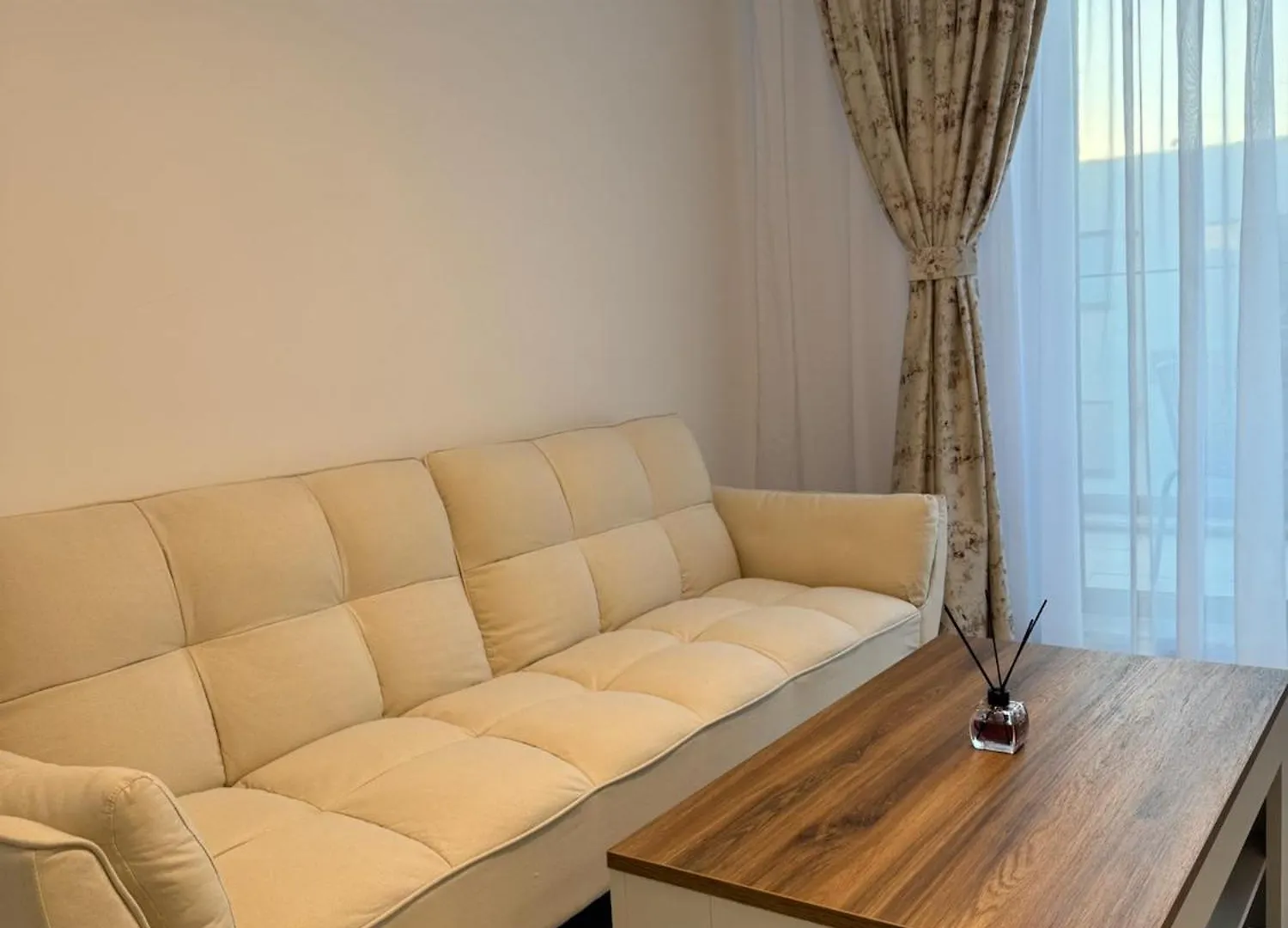 Sky View Apartament Private Underground Parking Bucharest 0*,  Romania
